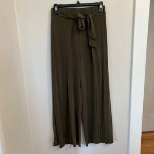 New Socialite Olive Green Wide Leg Wrap Pants Women's size S